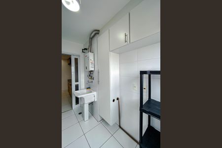 Apartamento à venda com 68m², 2 quartos e 1 vagaÁrea de Serviço