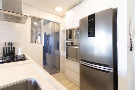 Apartamento à venda com 74m², 2 quartos e 2 vagasCozinha 