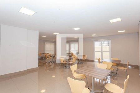 Apartamento à venda com 74m², 2 quartos e 2 vagasSalão de Festas