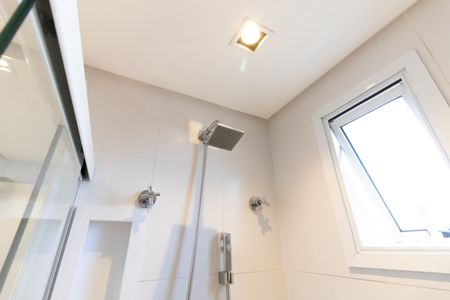 Apartamento à venda com 74m², 2 quartos e 2 vagasBanheiro Social 