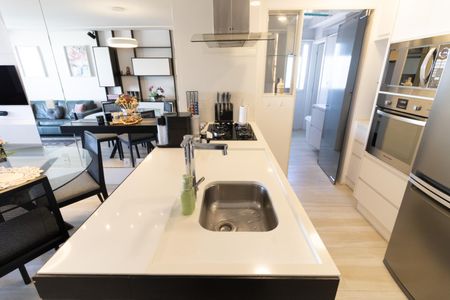 Apartamento à venda com 74m², 2 quartos e 2 vagasCozinha 