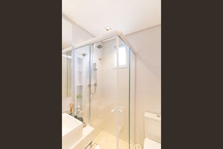 Apartamento à venda com 74m², 2 quartos e 2 vagasBanheiro Social 