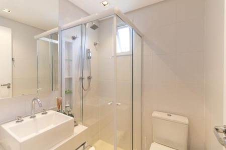 Apartamento à venda com 74m², 2 quartos e 2 vagasBanheiro Social 