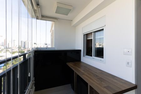 Apartamento à venda com 74m², 2 quartos e 2 vagasVaranda da Sala