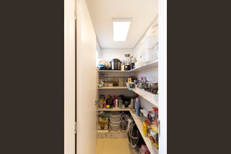 Apartamento à venda com 74m², 2 quartos e 2 vagasDispensa