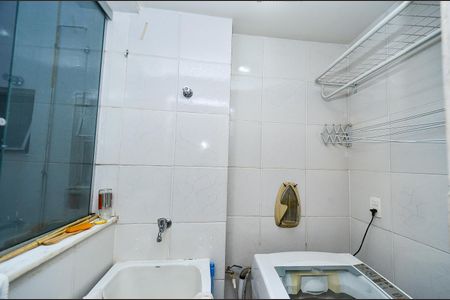 Apartamento à venda com 70m², 3 quartos e 1 vaga Apartamento à venda com 70m², 3 quartos e 1 vagaÁrea de Serviço