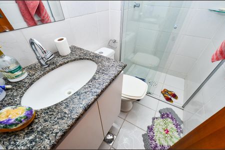 Apartamento à venda com 70m², 3 quartos e 1 vaga Apartamento à venda com 70m², 3 quartos e 1 vagaBanheiro Social