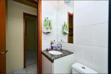 Apartamento à venda com 70m², 3 quartos e 1 vaga Apartamento à venda com 70m², 3 quartos e 1 vagaBanheiro Social