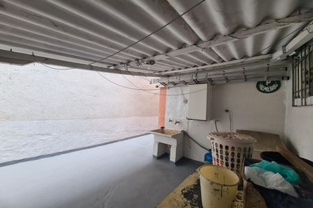 Casa para alugar com 200m², 2 quartos e 2 vagas