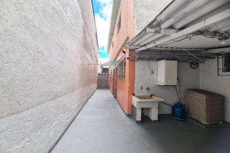 Casa para alugar com 200m², 2 quartos e 2 vagas