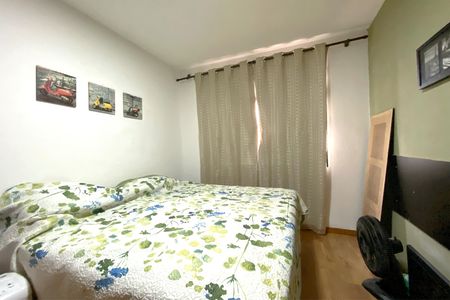 Casa à venda com 308m², 4 quartos e 4 vagasquarto 2