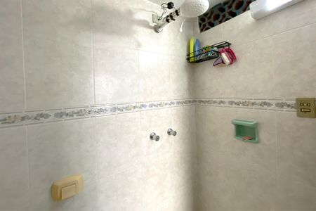 Casa à venda com 308m², 4 quartos e 4 vagasBanheiro Social\