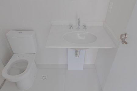 Apartamento à venda com 37m², 1 quarto e sem vagaBanheiro da Suíte