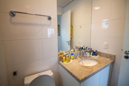 Studio à venda com 43m², 1 quarto e 1 vaga Studio à venda com 43m², 1 quarto e 1 vagaBanheiro