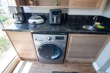 Studio à venda com 43m², 1 quarto e 1 vaga Studio à venda com 43m², 1 quarto e 1 vagaÁrea de Serviço