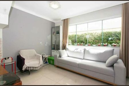 Casa à venda com 3 quartos, 95m² em Vila Carrão, São Paulo