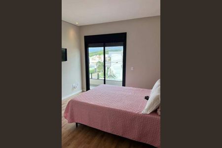 Casa à venda com 3 quartos, 290m² em Swiss Park, Campinas