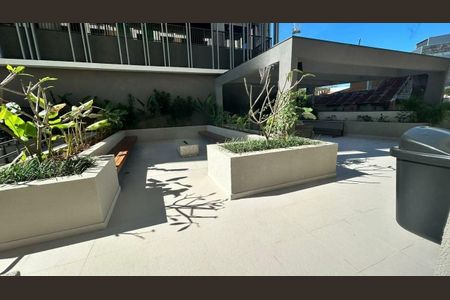 Apartamento à venda com 27m², 1 quarto e sem vaga