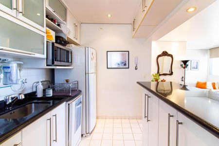 Apartamento à venda com 89m², 2 quartos e 2 vagasCozinha