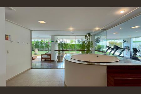 Apartamento à venda com 157m², 3 quartos e 3 vagas Apartamento à venda com 157m², 3 quartos e 3 vagasSpa