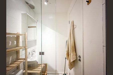 Apartamento para alugar com 37m², 2 quartos e sem vagaBanheiro