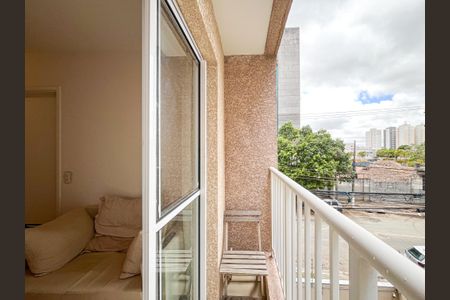 Apartamento para alugar com 37m², 2 quartos e sem vagaSacada