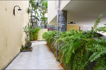 Apartamento à venda com 90m², 3 quartos e 2 vagas Apartamento à venda com 90m², 3 quartos e 2 vagasEntrada