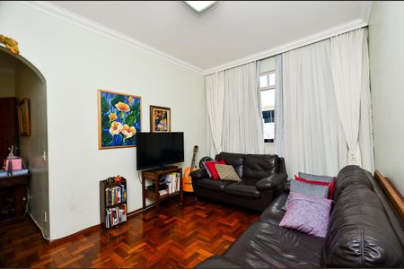 Apartamento à venda com 90m², 3 quartos e 2 vagas Apartamento à venda com 90m², 3 quartos e 2 vagasSala de Estar