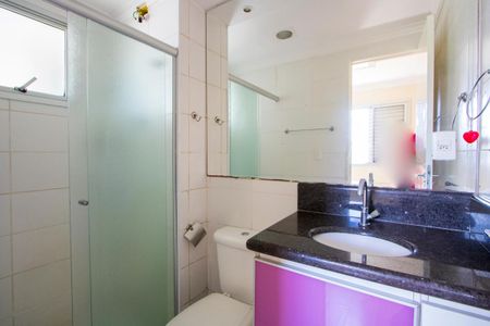 Apartamento à venda com 67m², 3 quartos e 1 vagaBanheiro do quarto 1