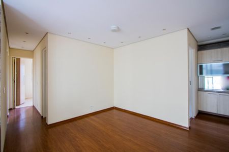 Sala de apartamento à venda com 3 quartos, 67m² em Vila Homero Thon, Santo André