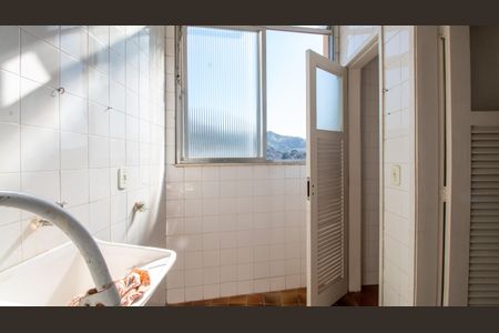 Apartamento à venda com 65m², 2 quartos e 1 vaga Apartamento à venda com 65m², 2 quartos e 1 vagaÁrea de Serviço