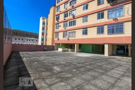 Apartamento à venda com 65m², 2 quartos e 1 vaga Apartamento à venda com 65m², 2 quartos e 1 vagaÁrea Comum