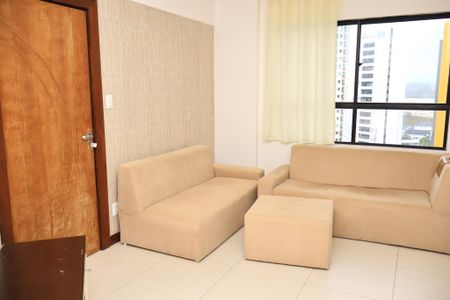 Sala de apartamento para alugar com 1 quarto, 45m² em Brotas, Salvador