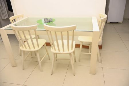 Sala de apartamento para alugar com 1 quarto, 45m² em Brotas, Salvador