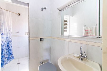 Casa para alugar com 109m², 3 quartos e 1 vagaBanheiro 1