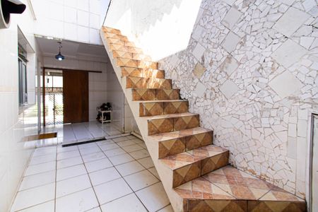 Casa para alugar com 109m², 3 quartos e 1 vagaÁrea de Serviço