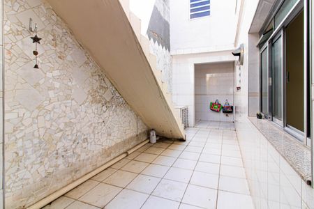 Casa para alugar com 109m², 3 quartos e 1 vagaÁrea externa