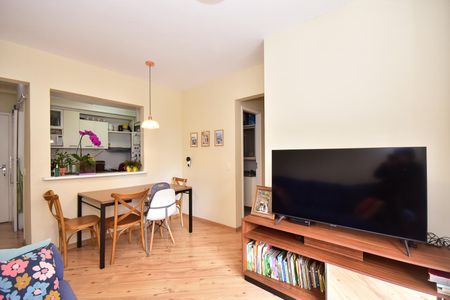 Sala de apartamento à venda com 3 quartos, 62m² em Vila Andrade, São Paulo