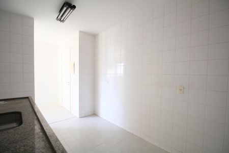 Apartamento à venda com 128m², 3 quartos e 3 vagasCozinha