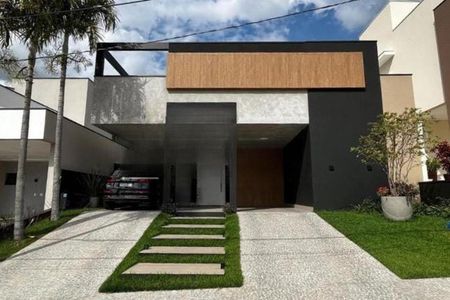 Casa à venda com 298m², 4 quartos e 4 vagas