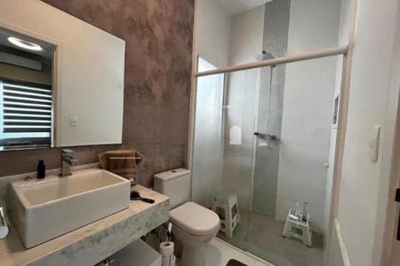 Casa à venda com 298m², 4 quartos e 4 vagas