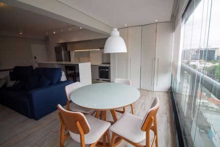 Apartamento à venda com 70m², 1 quarto e 2 vagasVaranda / Sala de Jantar