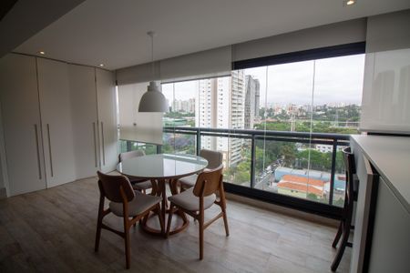Apartamento à venda com 70m², 1 quarto e 2 vagasVaranda / Sala de Jantar