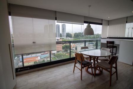 Apartamento à venda com 70m², 1 quarto e 2 vagasVaranda / Sala de Jantar