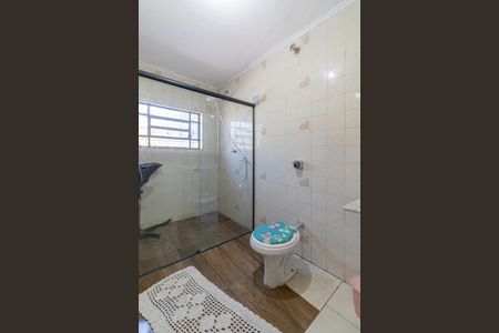 Casa à venda com 150m², 2 quartos e 2 vagas Casa à venda com 150m², 2 quartos e 2 vagasBanheiro Suíte 2