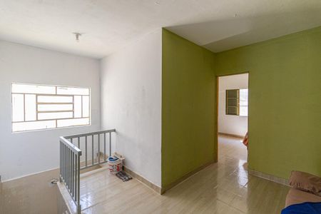 Casa à venda com 150m², 2 quartos e 2 vagas Casa à venda com 150m², 2 quartos e 2 vagasCorredor