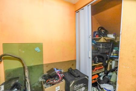 Casa à venda com 305m², 3 quartos e 5 vagasDeposito