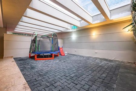 Apartamento à venda com 223m², 3 quartos e 4 vagasFoto 01