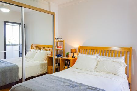 Quarto Suíte de apartamento à venda com 3 quartos, 79m² em Vila Hamburguesa, São Paulo