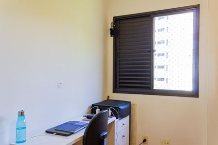 Apartamento à venda com 79m², 3 quartos e 2 vagasQuarto 3